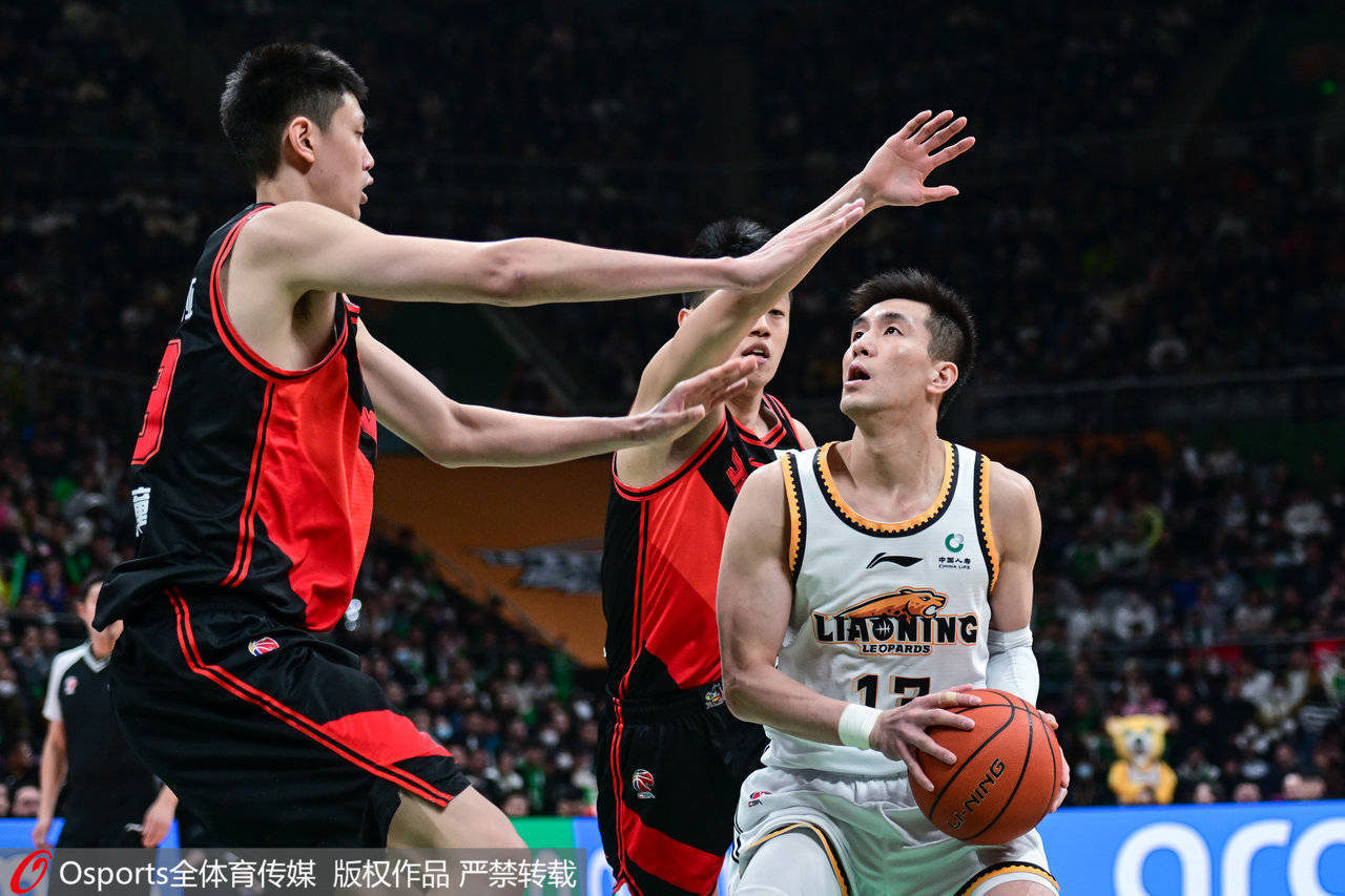 马来西亚队碾压法国队,黄鸭组合带队取胜 马来西亚队碾压法国队,黄鸭组合带队取胜