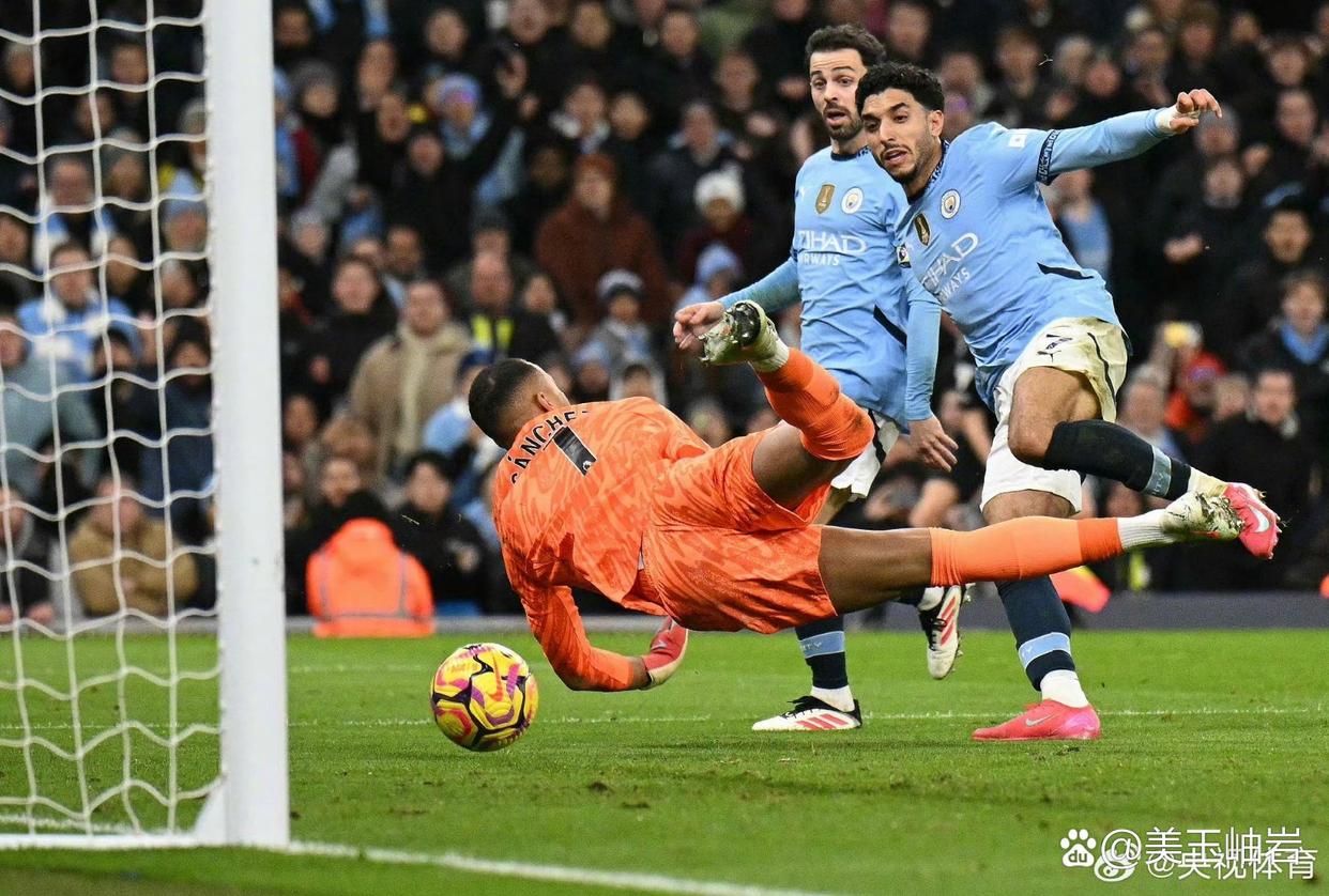 英格兰碾压葡萄牙，马丁内利统治全场